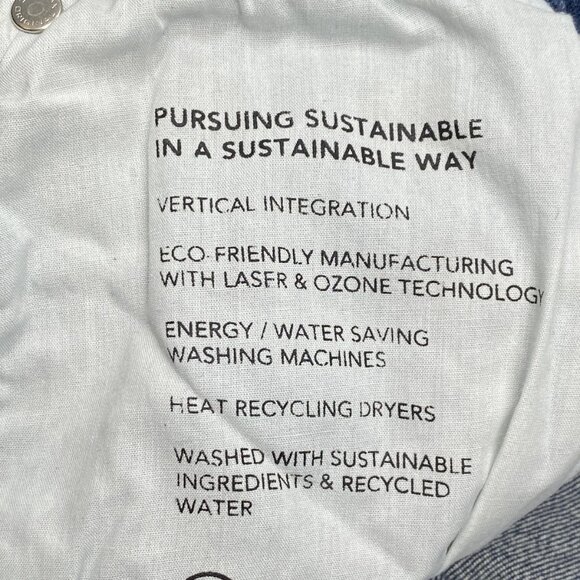 NEW AG Women’s Saige Wide Leg Cropped Jeans Dark Blue Size 27 - Picture 4 of 11